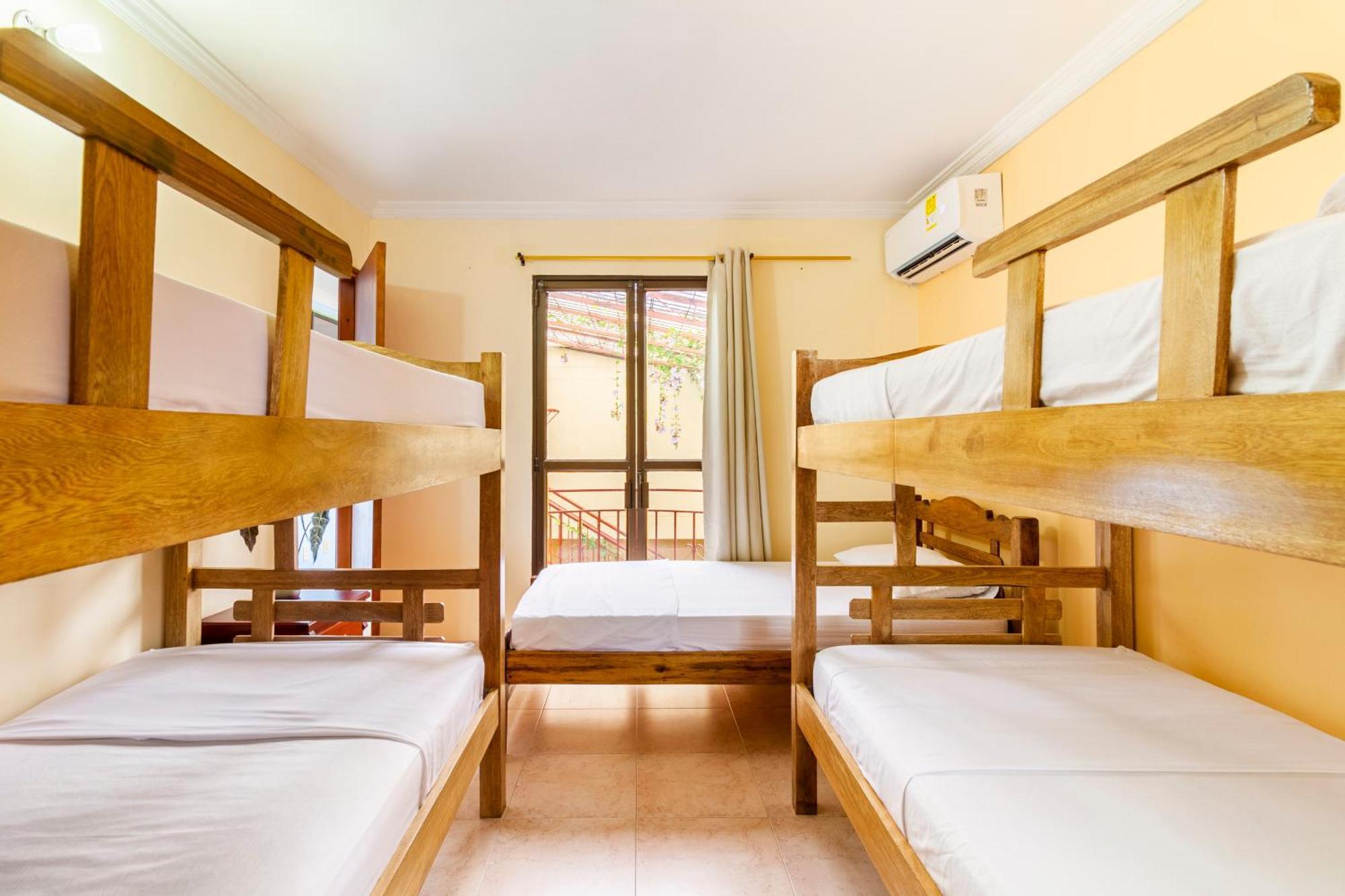 Hostal Cartagonova - Habitaciones Privadas Y Amplias Cerca A Zonas Turisticas Cartagena Exterior photo