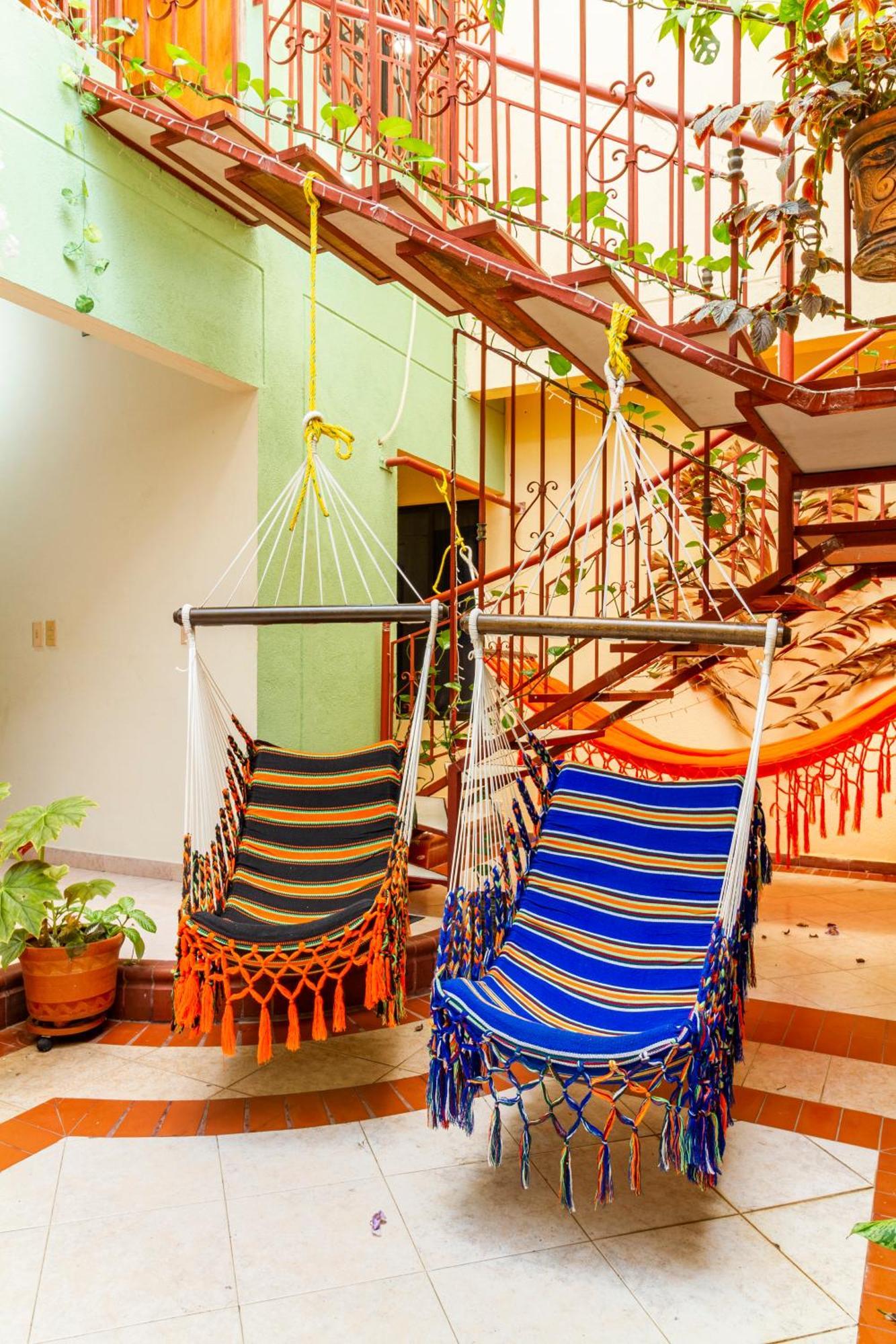 Hostal Cartagonova - Habitaciones Privadas Y Amplias Cerca A Zonas Turisticas Cartagena Exterior photo